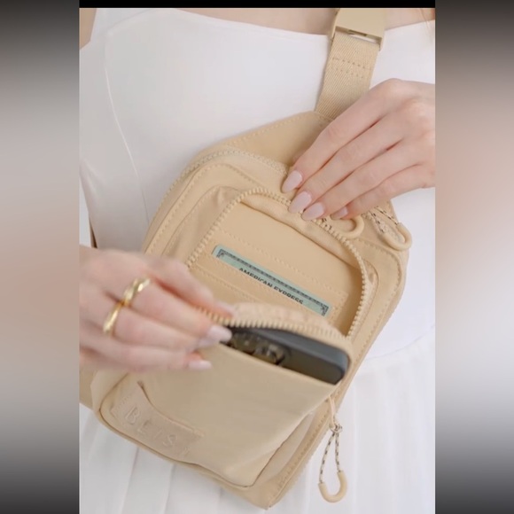 NEW BEIS THE SPORT SLING
IN BEIGE - Picture 16 of 16